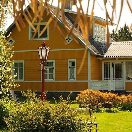 Leesi Puhkemaja Guest House Eksteriør bilde