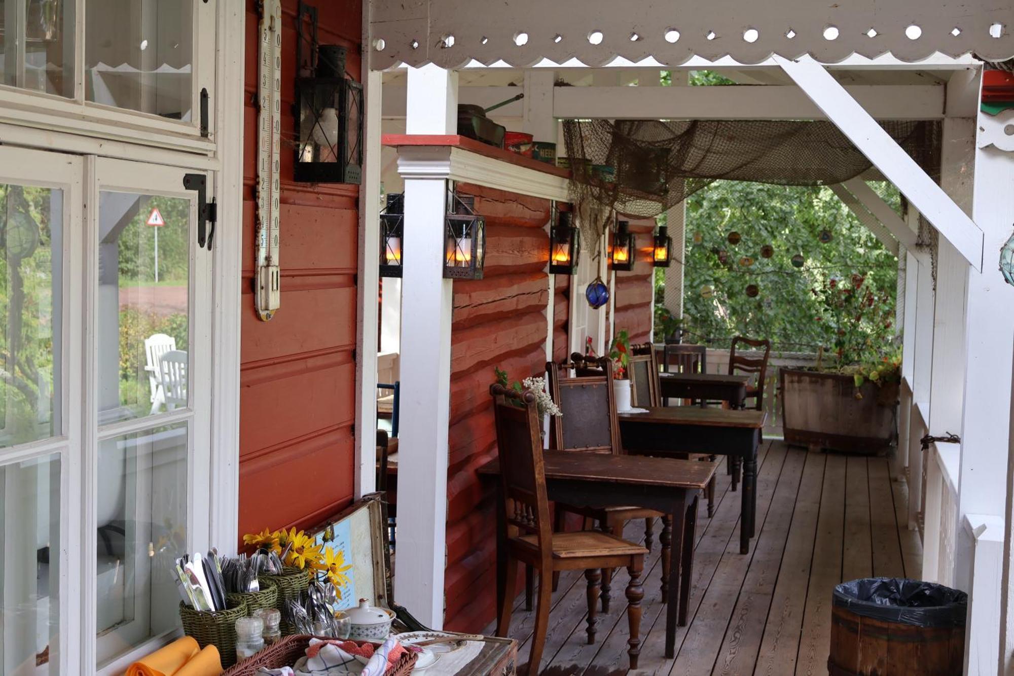 Leesi Puhkemaja Guest House Eksteriør bilde