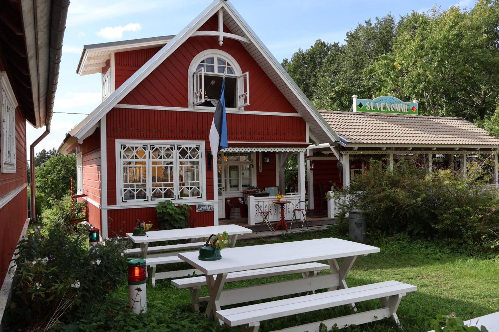 Leesi Puhkemaja Guest House Eksteriør bilde