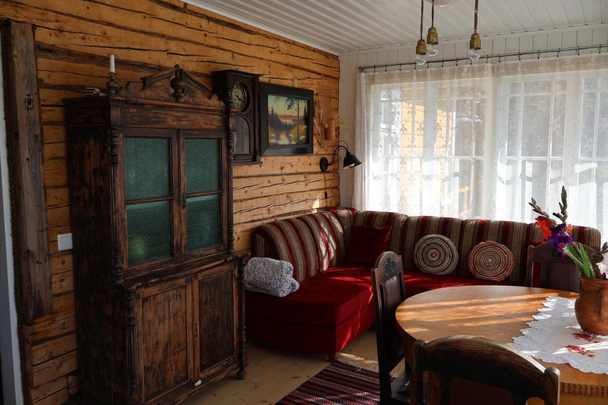 Leesi Puhkemaja Guest House Eksteriør bilde