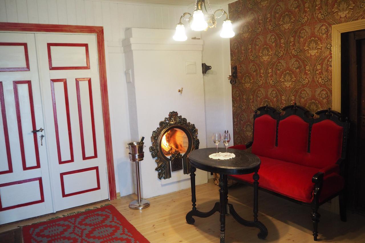 Leesi Puhkemaja Guest House Eksteriør bilde
